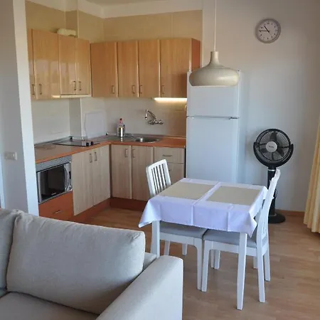 La Paz Ii Apartment