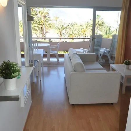 La Paz Ii Apartment *