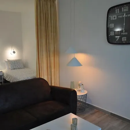 La Paz Ii Apartment *