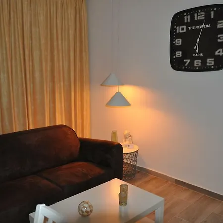 La Paz Ii Apartment *